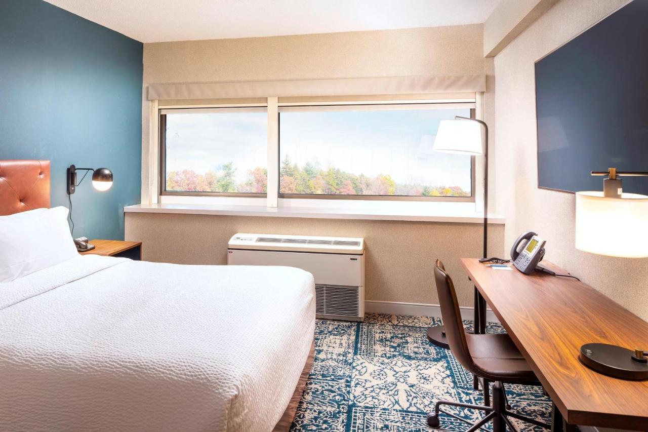 Four Points By Sheraton Conference Center Hotel