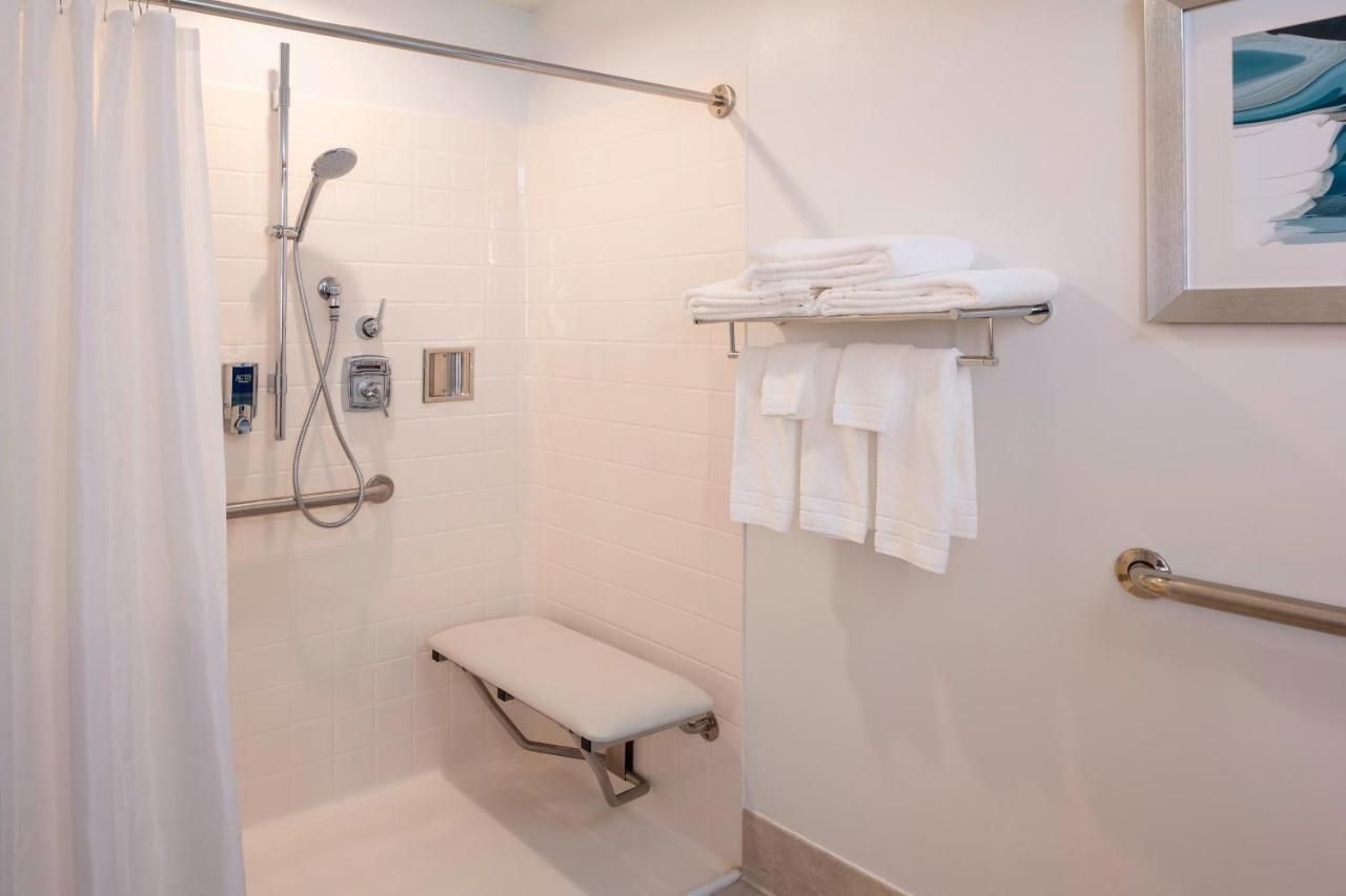 Four Points By Sheraton Conference Center 4* Norwood