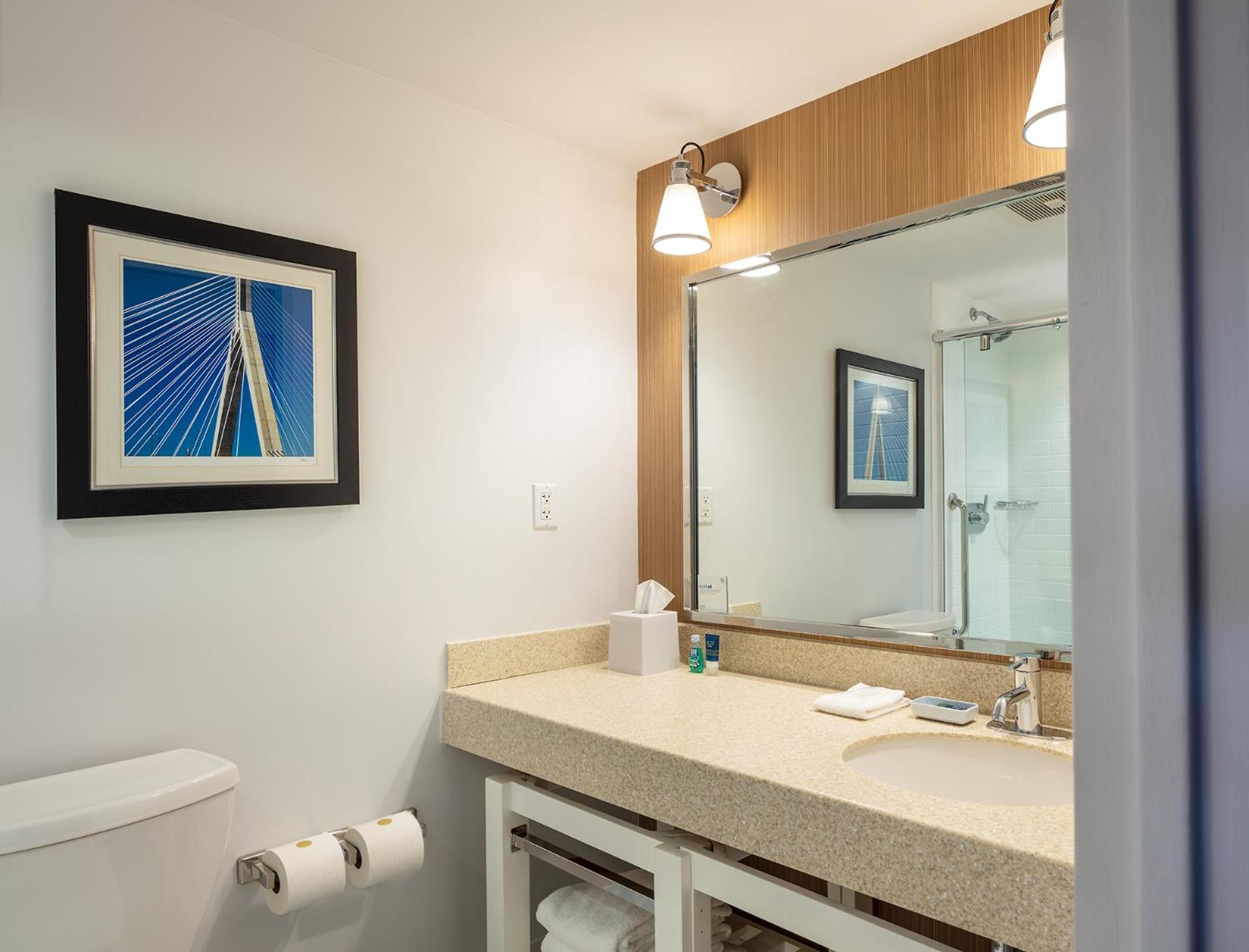 Four Points By Sheraton Conference Center Hotel